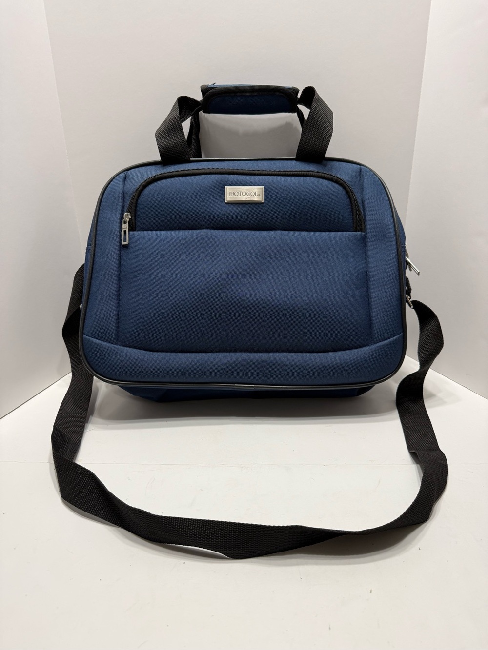 Protocol Navy Men's Travel Bag with Black Strap